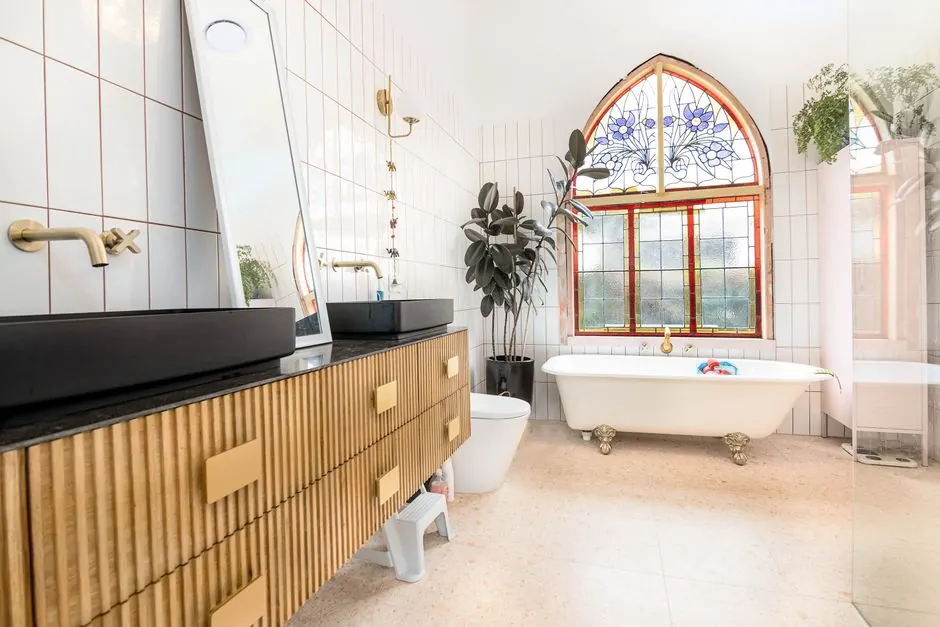Bathroom Design by Norbury Bathroom Fitters